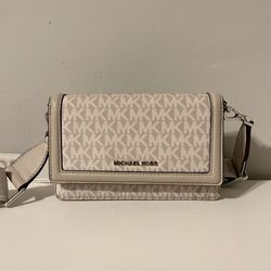 Michael Kors Jet Set Small Logo Crossbody Light Sand