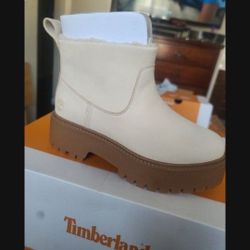 Womens Sz 5.5 Timberland Boots