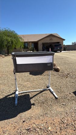 Free bedside bassinet