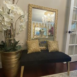 Very  Beautiful gorgeous ottoman only