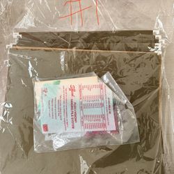 28 of hanging file folders - New