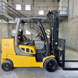 2008 Hyster Forklift 12,000 Lbs.