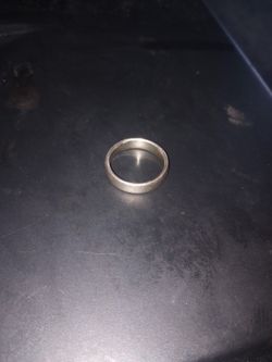 BENCHMARK WEDDING BAND 14 K GOLD RING