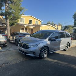 Honda Odyssey Touring 2022