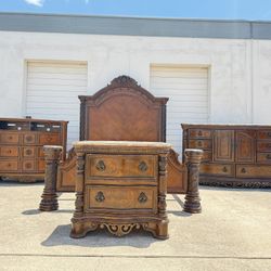 Queen Bedroom Set