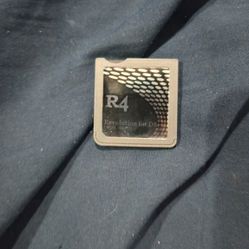 R4 Card (UPDATE ON 3DS AND DS COLLECTION)
