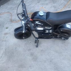 Mini. Bike De Gasolina Para Niños En Buenas Condiciones
