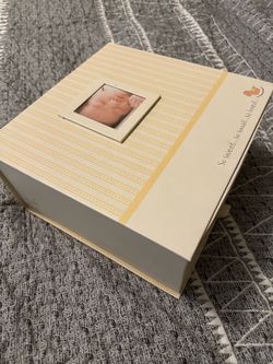 Hallmark Memory Keeper Box for Baby/Infant