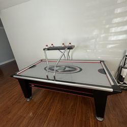 Air Hockey Table