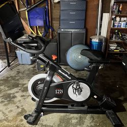 NordicTrack S22i Commercial Studio Cycle 