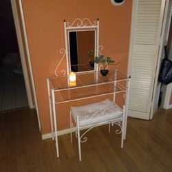 Antique Makeup Table 
