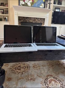 2 MacBook Pro Without Charger