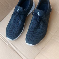 Reebok The Pump Men's Sneakers Shoes Size 12