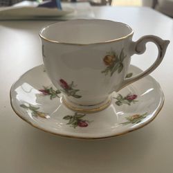 Queen Anne Fine Bone China Teacup And Saucer