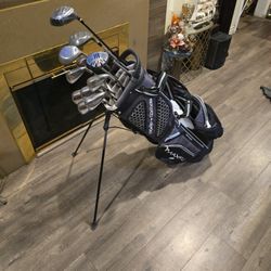 FULL GOLF CLUBS SET WITH STANDBAG (12 CLUBS SET)