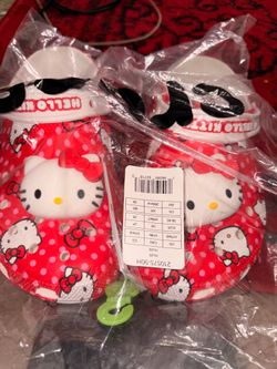 hello kitty crocs