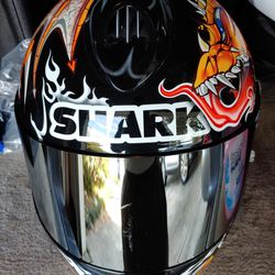 Shark Motorcycle Helmet - Sz Large