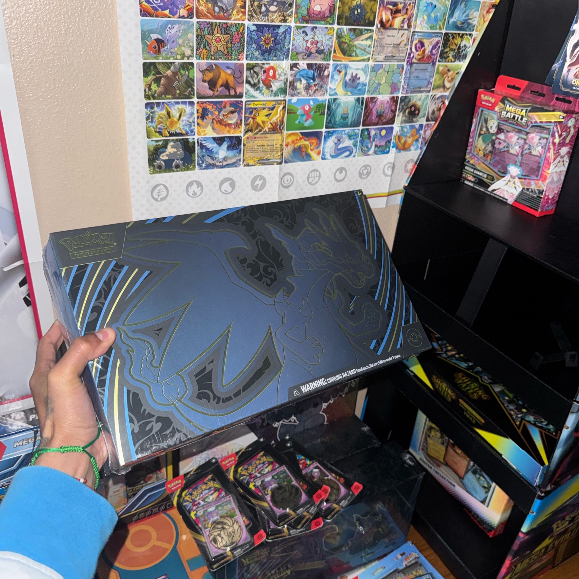 Mega Charizard Ex Ultra Premium Collection