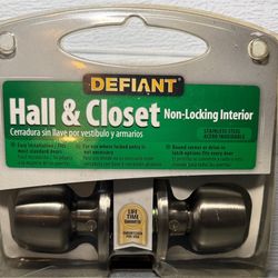 NEW! Defiant  Hall & Closet Non-Locking Interior Door Knob