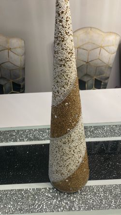 Gold and silver decorative item