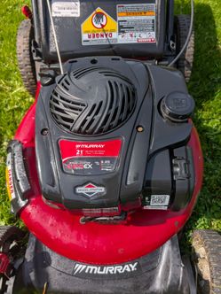 Briggs and Stratton push mower