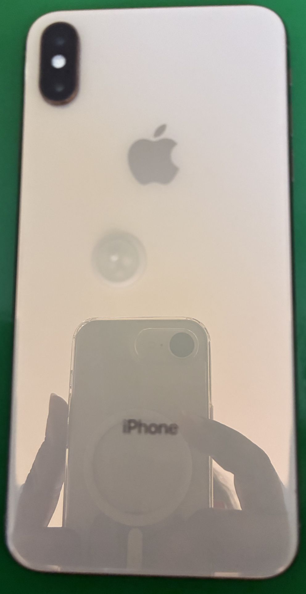 iPhone XS Max Rose Gold - Fully Unlocked