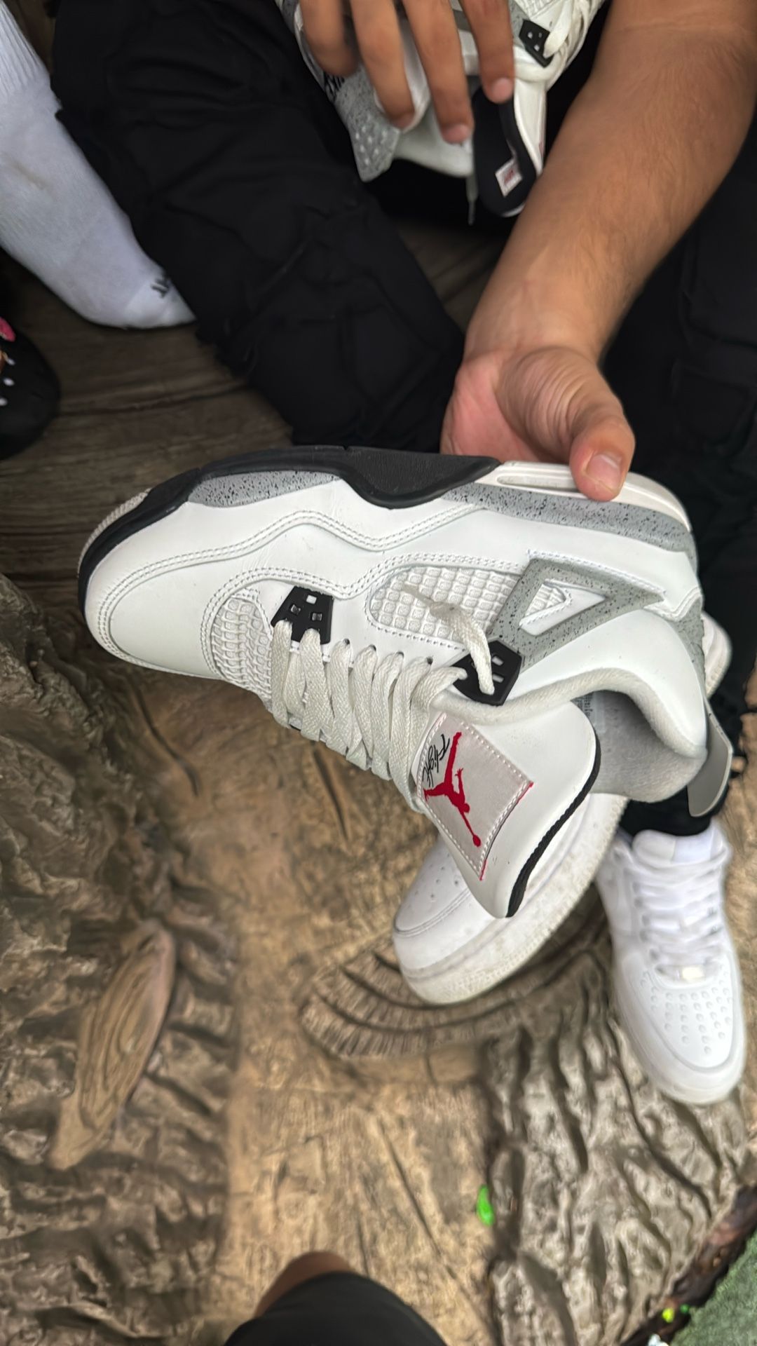 Jordan 4 “cements”