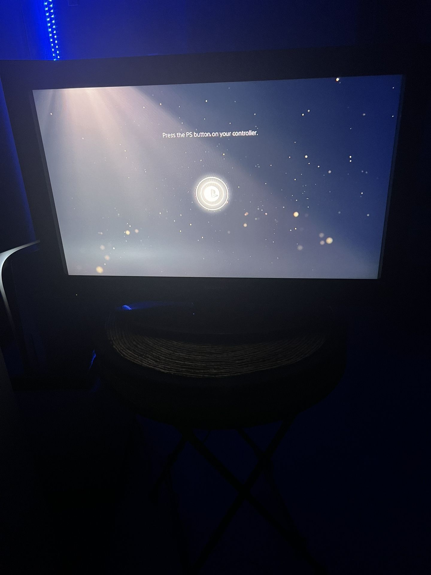32 inch toshiba tv 20dollars and its yours