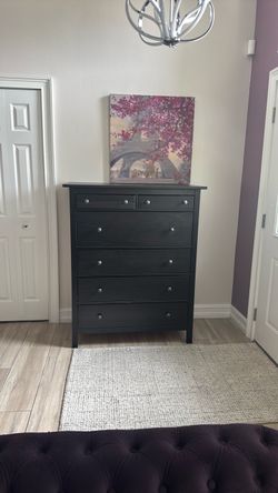 Black 6-Drawer Tall Dresser