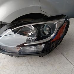 2017-2020 Mercedes Benz Slc Slk Headlight Lh Side Driver Side 
