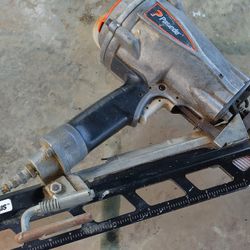 Paslode Framing Gun 
