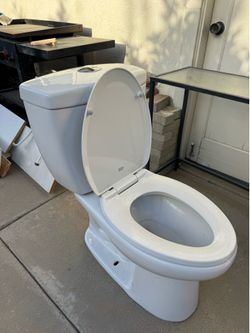 Use toilet