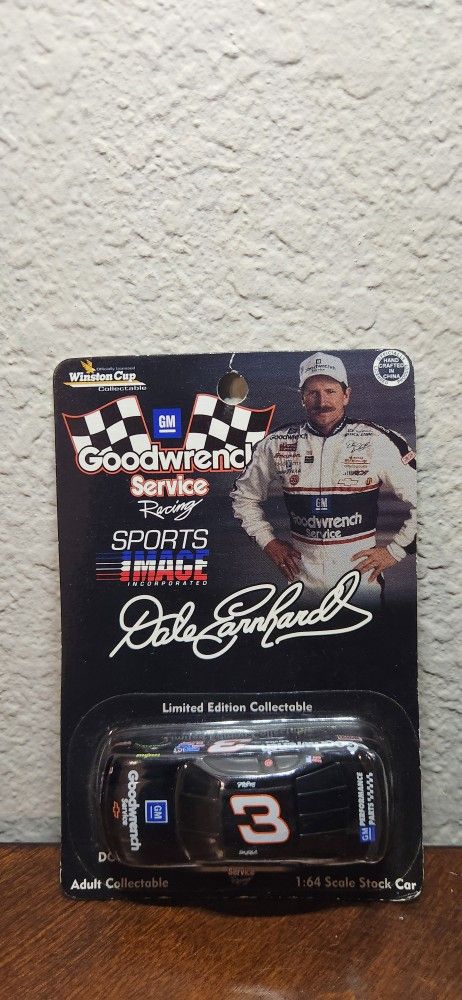 Sports Image #3 Dale Earnhardt GM Goodwrench Racing Limited Edition