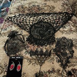 costume accessories