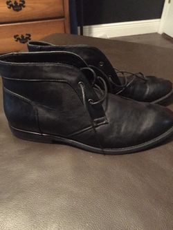 Mens Boots 10