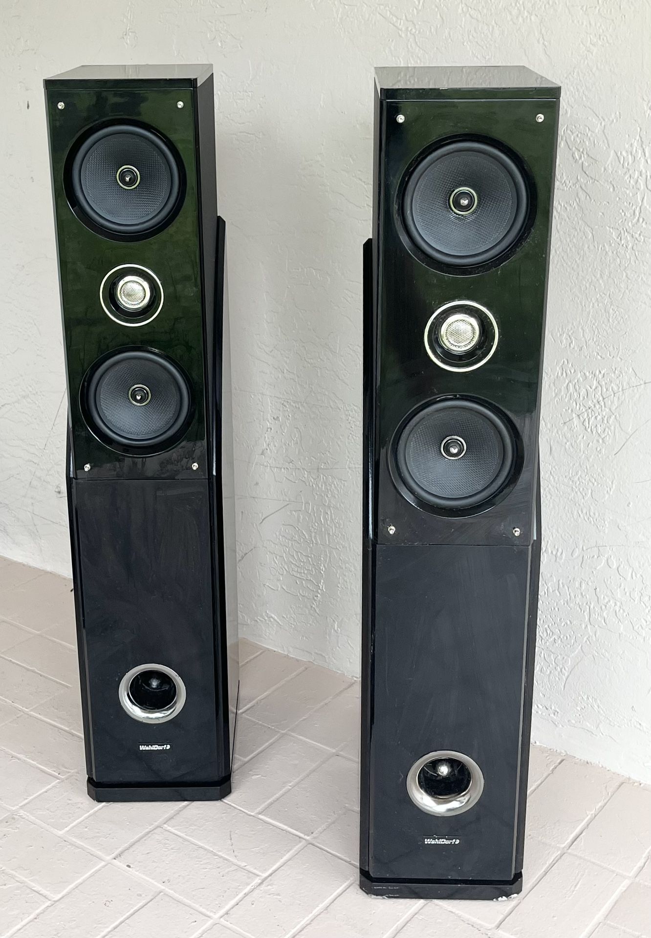 (2) Dual 6.5β π + 8βSub π Speaker Towers