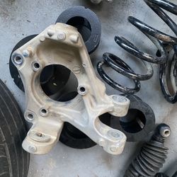 2021 Jeep Gladiator Wheel Knuckle Driver Side