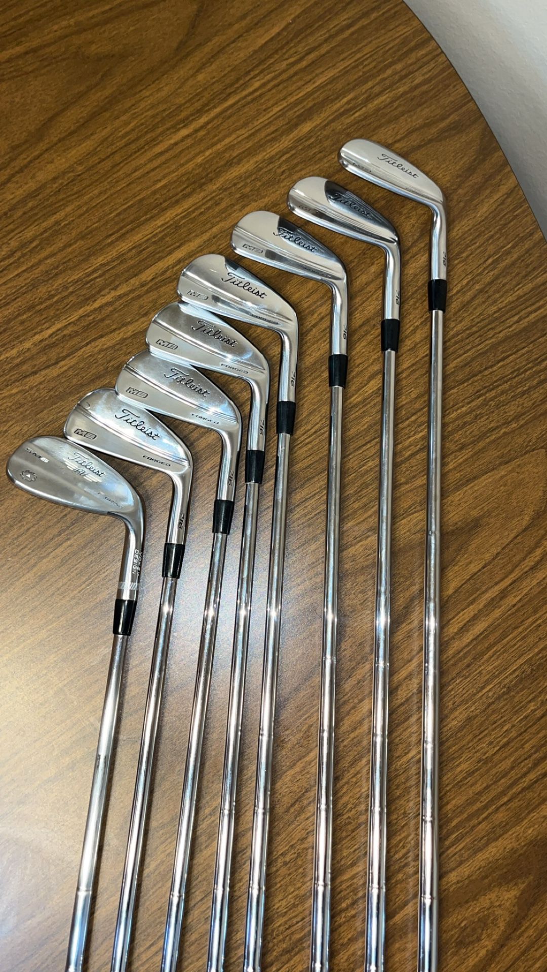 Titleist 716 MB Iron Set + Vokey Wedge