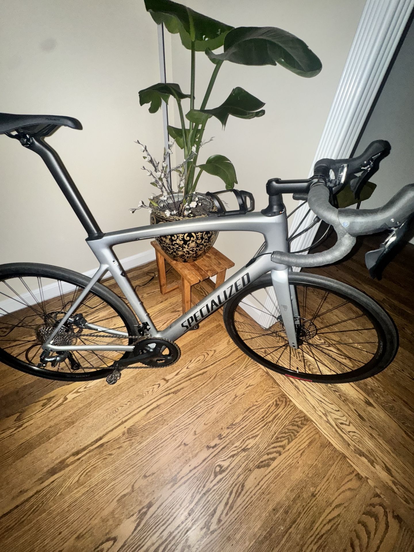 Specialized Roubaix SL8 Size: 61