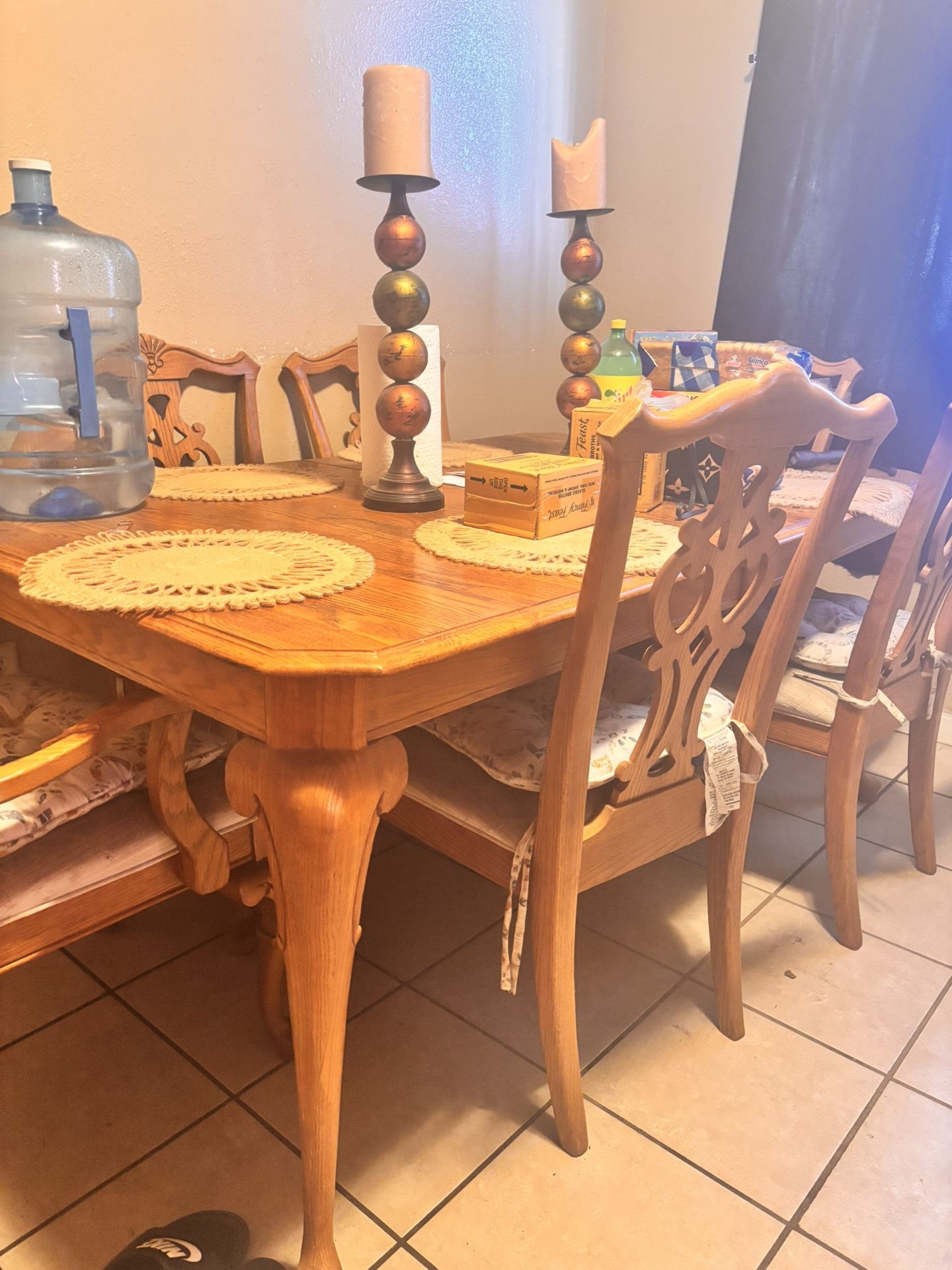 Dinning Table