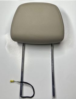 08-14 Mercedes-Benz C250 C300 C350 Sedan Front Left Or Right Headrest Beige