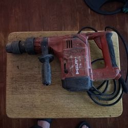 Hilty Hammer Drill T624