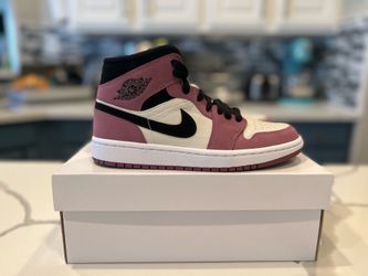 Air Jordan 1 Mid Light Mulberry