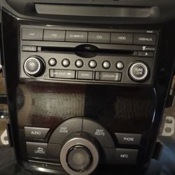 Honda Odyssey Am Fm Receiver Cd Player And Information Display
