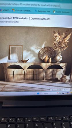 Bijou 70” modern TV stand W / 6 draws