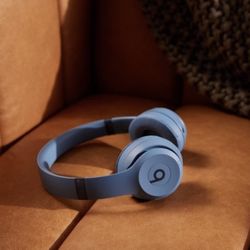 Beats SOLO 4 Blue Wireless 