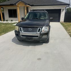 2007 Ford Explorer Sport Trac XLT RWD 4D