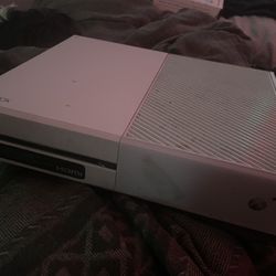 Xbox One For Sale 100$