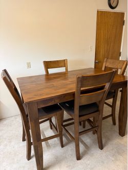 Kitchen high top table set