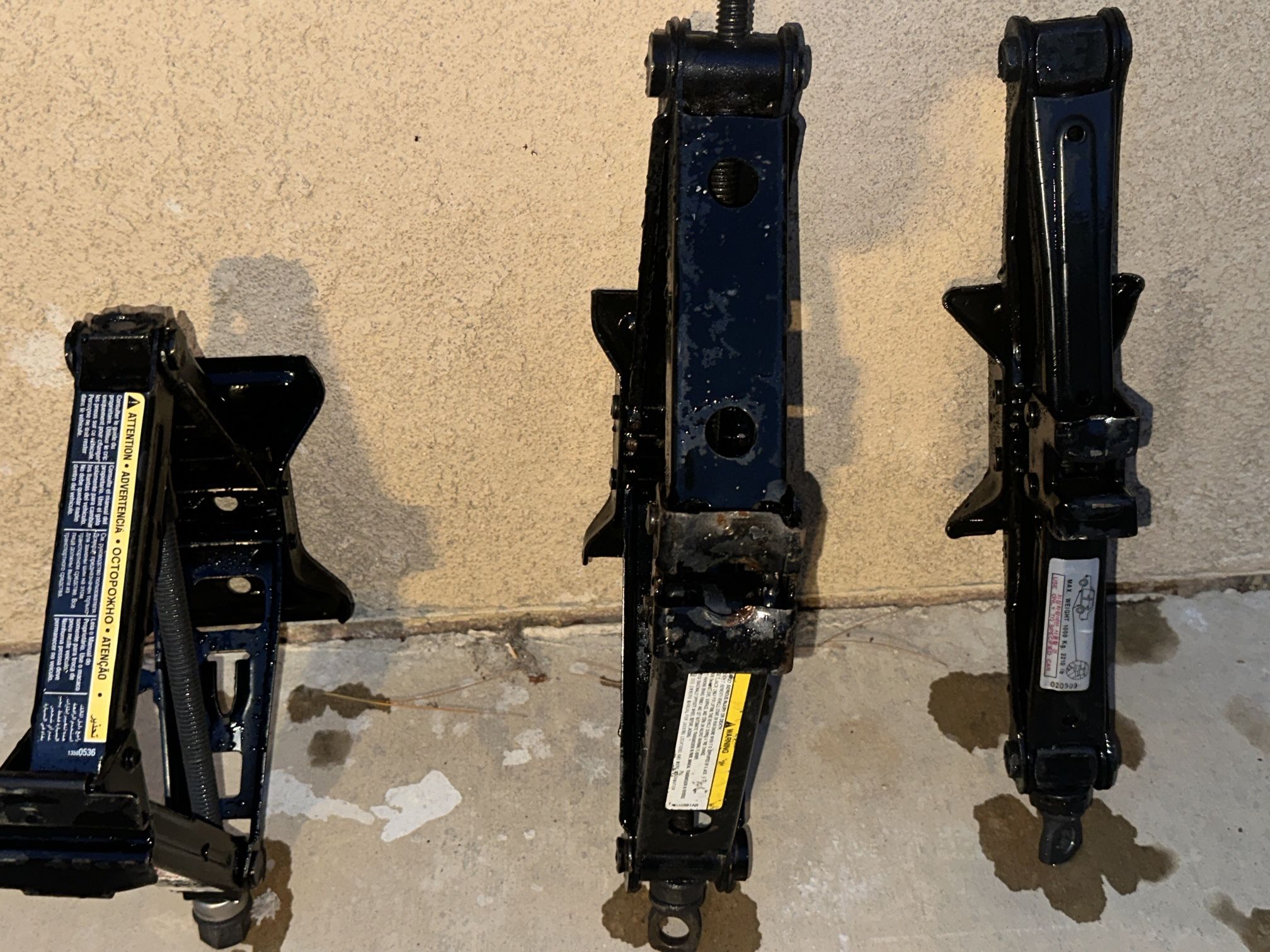 Car and truck Jacks 